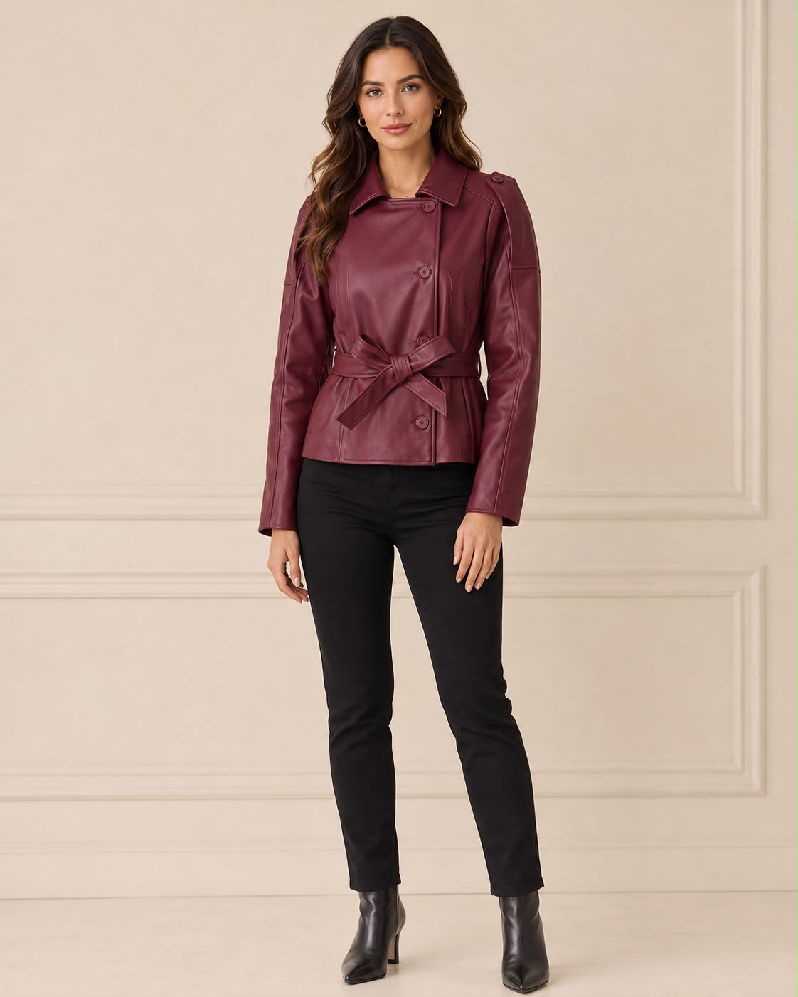 Chaqueta Martina con Cinturón – Elegancia y Estilo en Efecto Cuero
