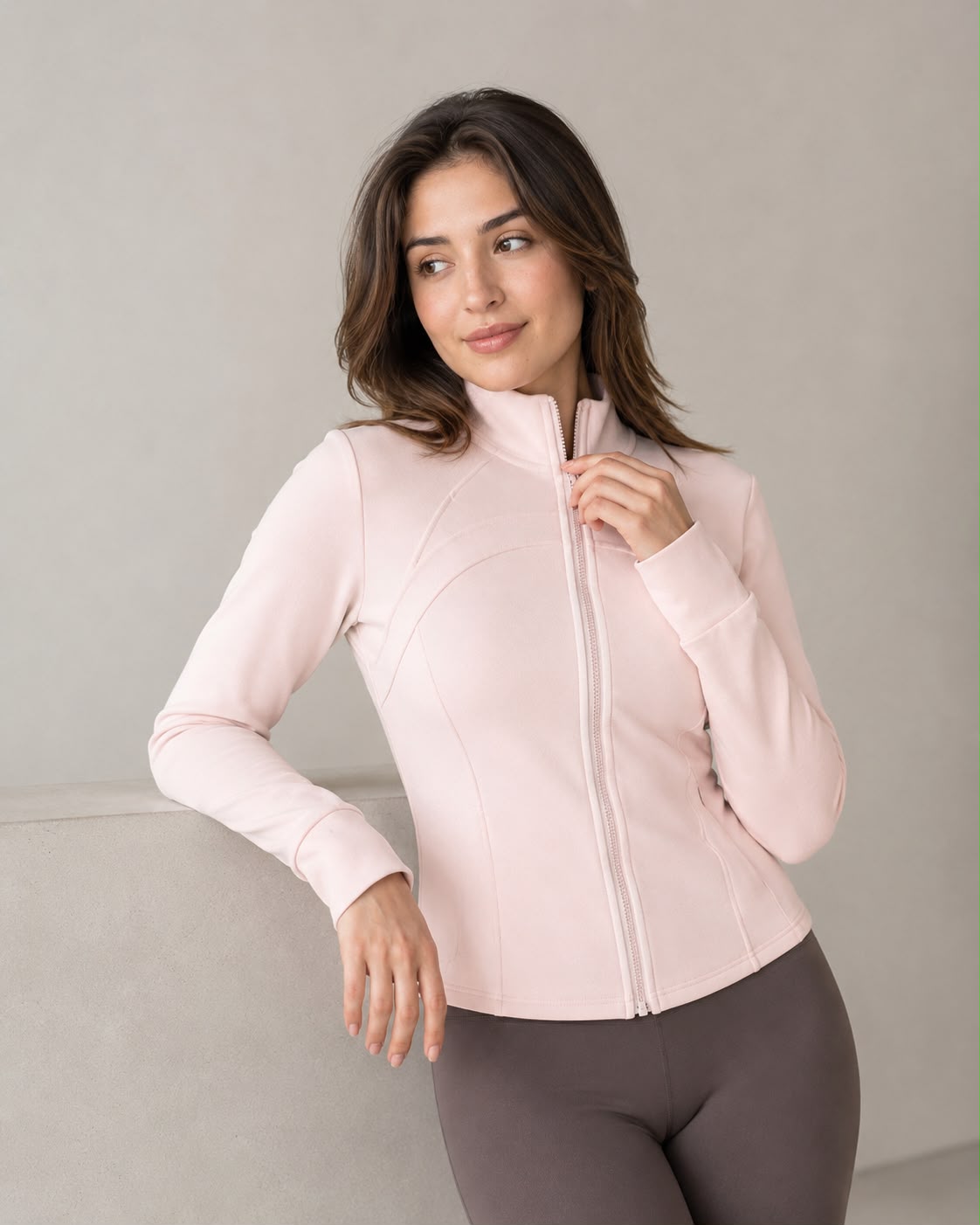 Chaqueta deportiva entallada 2507 – Estilo, Abrigado y Comodidad